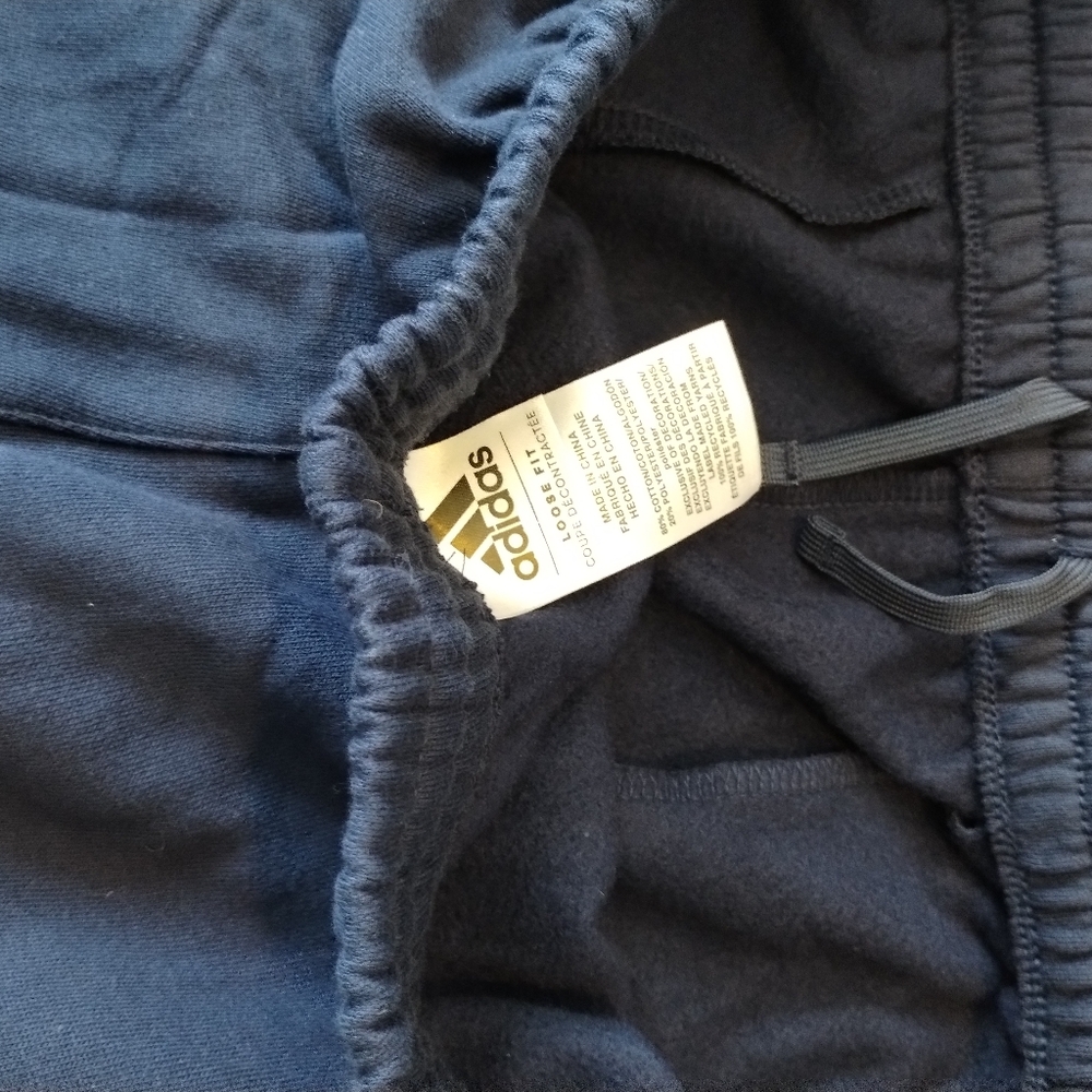 Adidas Boy's XL (18-20) Loose Fit Joggers Sweatpants Athletic Pants NWT - Picture 4 of 10